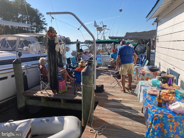 194 Harbor Dr, Lusby, MD 20657 - view of dock area