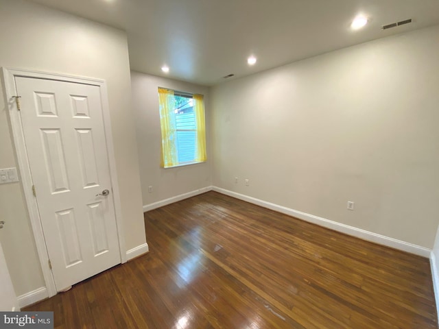75 New York Ave NW, Washington, DC 20001 - unfurnished room featuring wood finished floors and recessed lighting