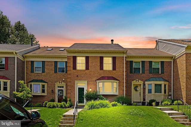 8 Cross Falls Cir, Sparks Glencoe, MD 21152 - view of front of home with brick siding and a lawn