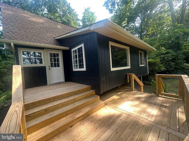 556 Trapper Ridge Ln, Hedgesville, WV 25427 - view of wooden deck