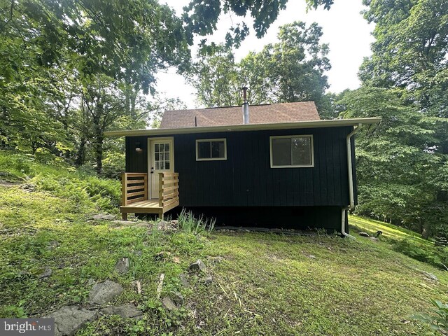 556 Trapper Ridge Ln, Hedgesville, WV 25427 - view of front of home