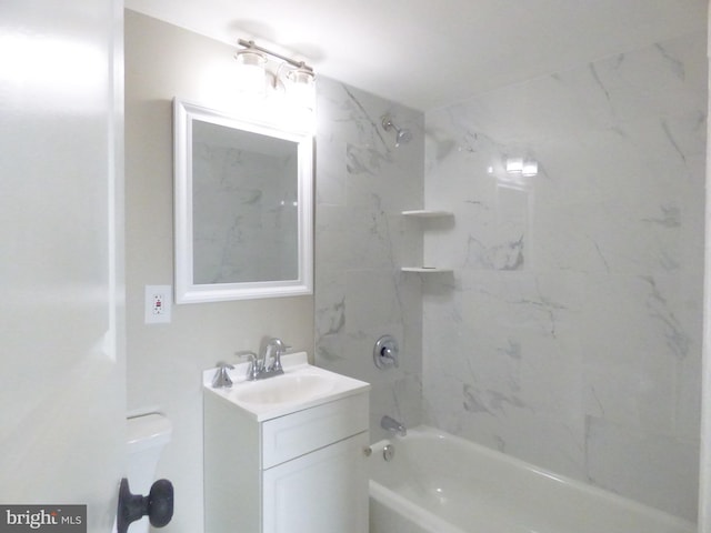 431 N Armistead St N Unit 311, Alexandria, VA 22312 - full bath featuring vanity and bathtub / shower combination