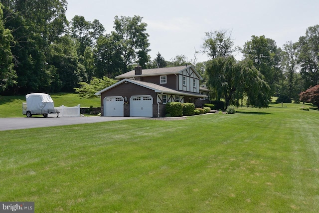 401 Antietam Rd, Reading, PA 19606 - view of yard with driveway and an attached garage