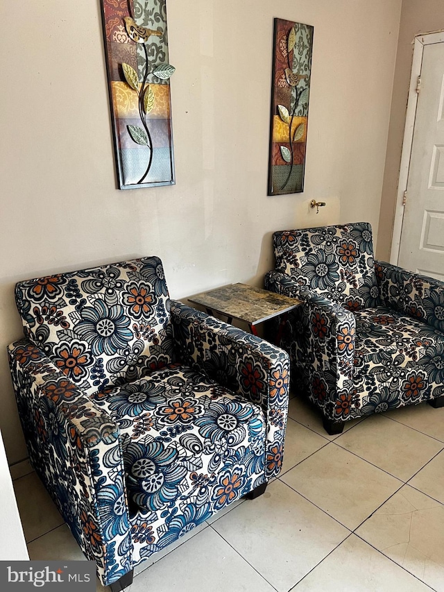 2817 Boyd St, Pennsauken, NJ 08110 - living room with tile patterned flooring