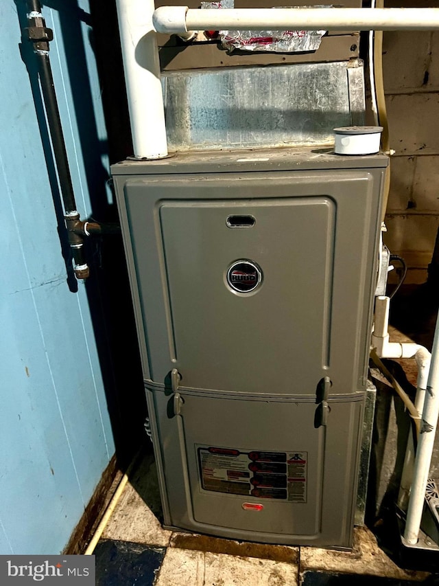 2817 Boyd St, Pennsauken, NJ 08110 - utility room with heating unit