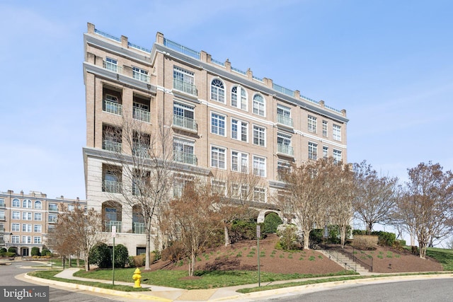 820 Belmont Bay Dr Unit 405, Woodbridge, VA 22191 - view of apartment building / complex