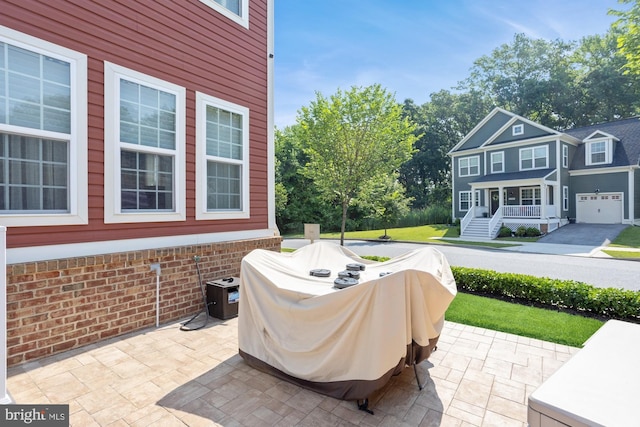 1712 Renaissance Dr, Baltimore, MD 21221 - porch with area for grilling
