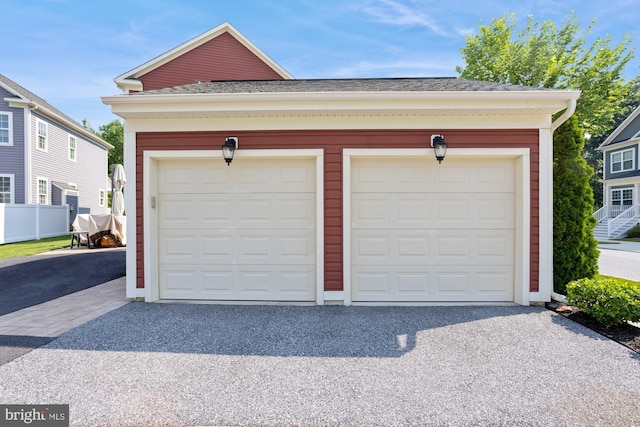 1712 Renaissance Dr, Baltimore, MD 21221 - view of detached garage