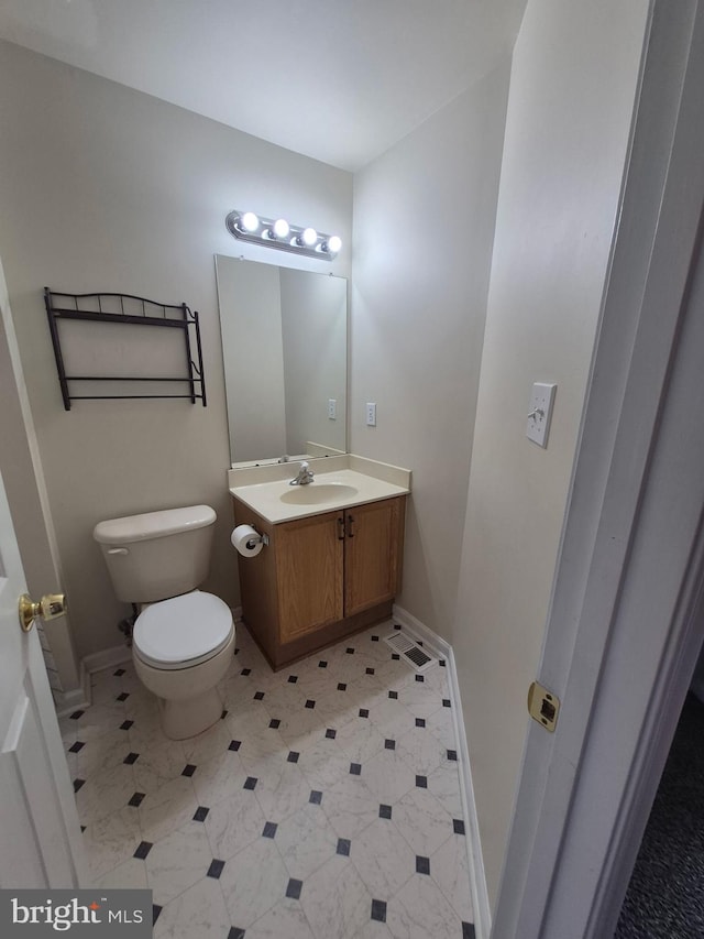 173 Ranson Estates Cir, Ranson, WV 25438 - half bathroom featuring toilet and vanity