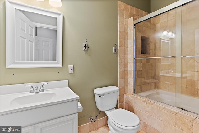 3016 Dillon St, Baltimore, MD 21224 - full bath featuring tiled shower / bath combo and vanity