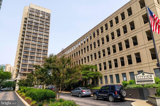 2001 Hamilton St Unit 925, Philadelphia, PA 19130 - view of building exterior