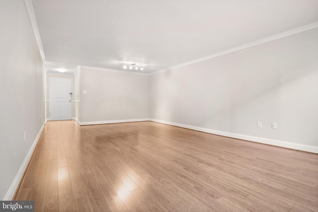 1901 John F Kennedy Blvd Unit 1414, Philadelphia, PA 19103 - unfurnished room featuring light wood-style flooring and crown molding