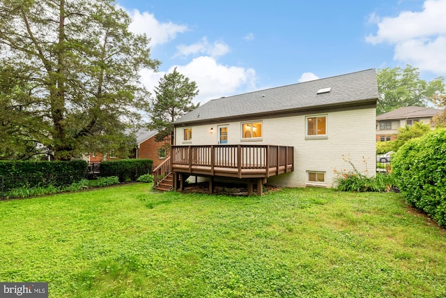 6232 18th Rd N, Arlington, VA 22205 - back of property featuring a deck and brick siding