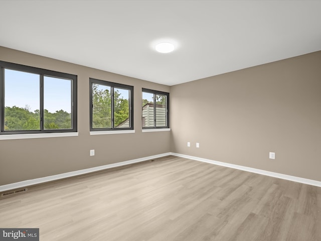 9124 Goldamber Garth, Columbia, MD 21045 - spare room featuring light wood finished floors and baseboards