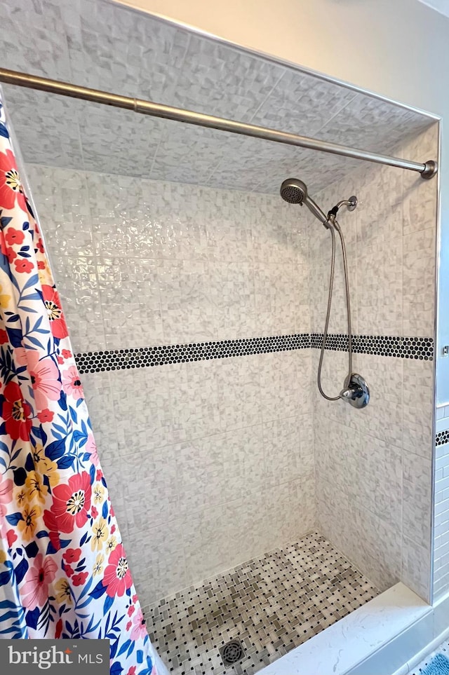 1838 Benson St, Philadelphia, PA 19152 - full bathroom featuring tiled shower
