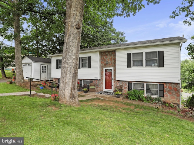 15606 Winslow St SW, Cresaptown, MD 21502 - bi-level home featuring a front yard and a garage