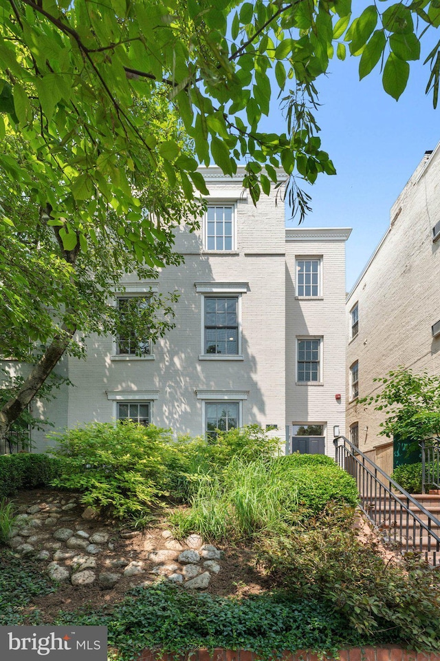 417 4th St SE Unit 2, Washington, DC 20003 - view of property