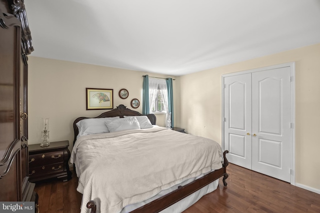 177 Antietam Rd, Delran, NJ 08075 - bedroom with dark wood-style floors and a closet