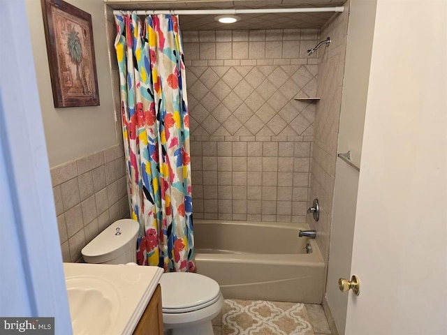 3 Lighthouse Cv, Brigantine, NJ 08203 - bathroom featuring vanity, shower / bath combo, tile patterned flooring, and tile walls