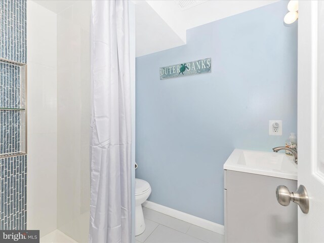 507 Kerwin Ct, Silver Spring, MD 20901 - bathroom with tile patterned flooring, vanity, and tiled shower