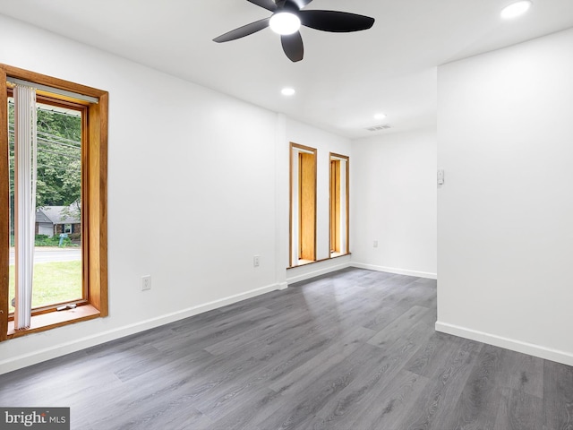 261 W Chestnut Hill Rd, Newark, DE 19713 - spare room with ceiling fan, dark wood-style floors, and recessed lighting