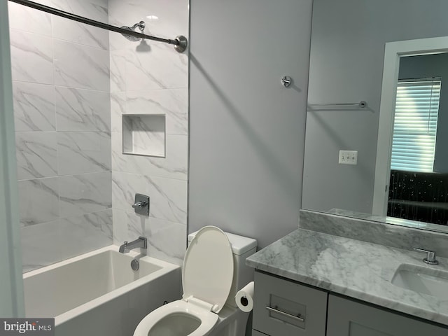 1253 Mount Olivet Rd NE Unit 3, Washington, DC 20002 - full bath featuring vanity and washtub / shower combination
