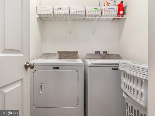 15164 Santander Dr, Gainesville, VA 20155 - washroom with washing machine and clothes dryer