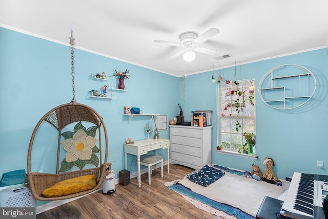 17391 Arrowood Pl, Round Hill, VA 20141 - bedroom featuring wood finished floors, crown molding, and a ceiling fan