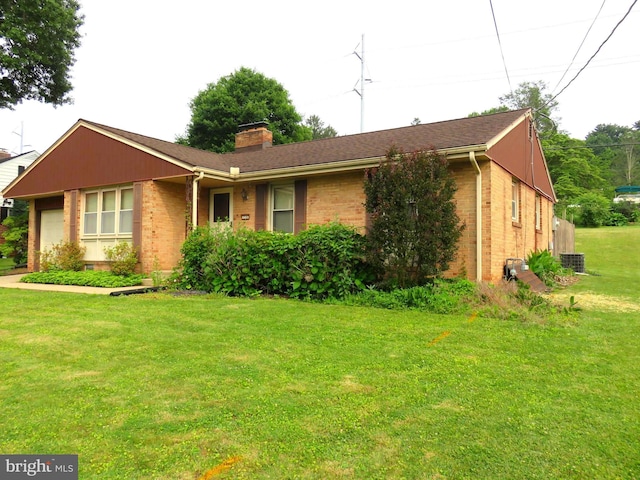 716 Hillcrest Rd, York, PA 17403 - single story home featuring brick siding, a front yard, and a chimney