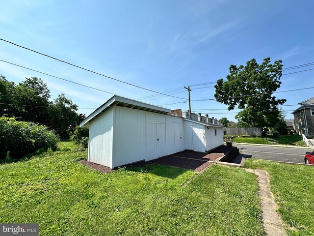 126 E Third St, Lansdale, PA 19446 - view of side of home featuring a yard