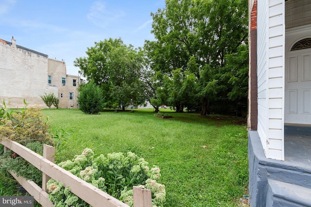 4136 Pennsgrove St, Philadelphia, PA 19104 - view of grassy yard
