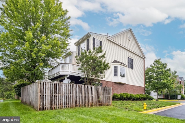 14608 Turara Ct, Haymarket, VA 20169 - view of side of home with brick siding