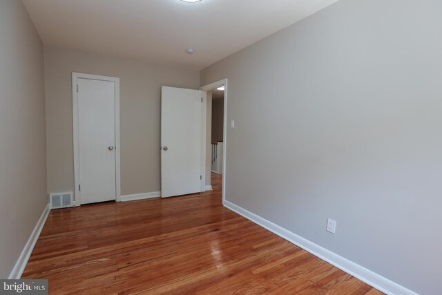 607 Briarcliff Rd, Upper Darby, PA 19082 - unfurnished bedroom with light wood finished floors and baseboards