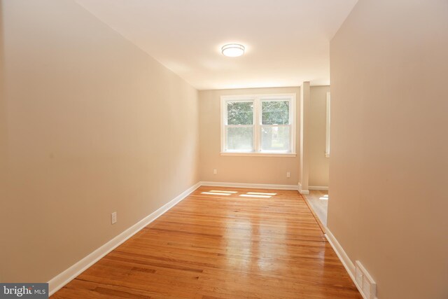 607 Briarcliff Rd, Upper Darby, PA 19082 - spare room with light wood-style flooring and baseboards