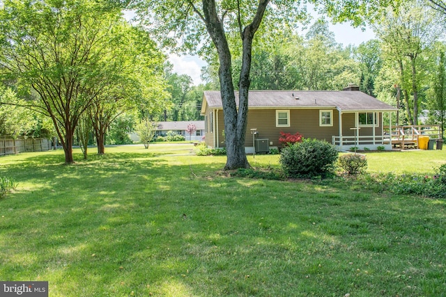 90 Scotts Cove Rd, Edgewater, MD 21037 - view of yard featuring a deck