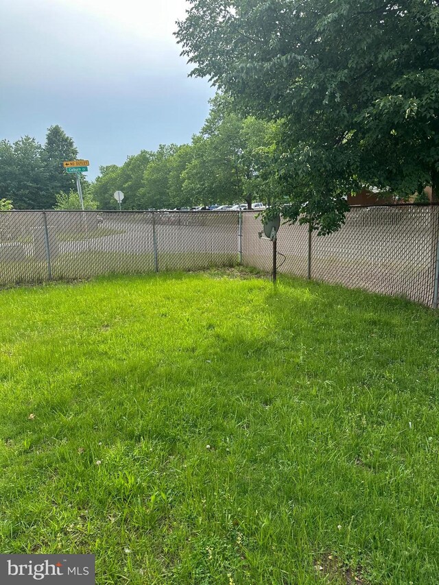 400 Calburn Ct, Bear, DE 19701 - view of yard