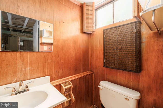 116 Longview Dr, Newark, DE 19711 - half bathroom featuring wood walls and vanity