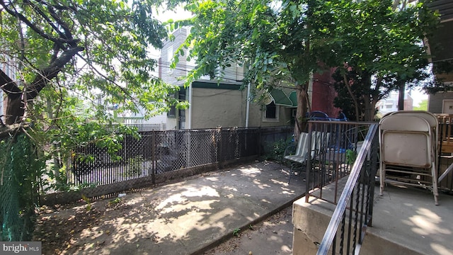 5642 Cedar Ave, Philadelphia, PA 19143 - view of patio