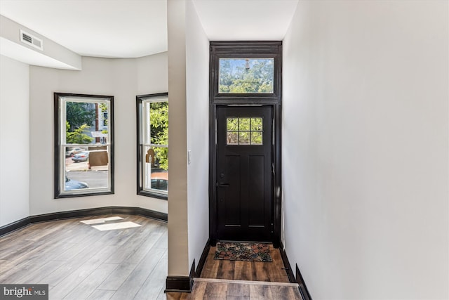 1820 Walbrook Ave, Baltimore, MD 21217 - entryway featuring wood finished floors and baseboards