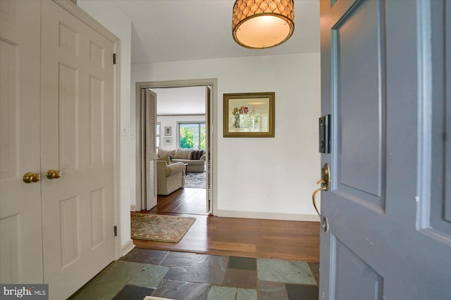 1304 Summit Dr, Bellefonte, PA 16823 - foyer entrance featuring baseboards and dark wood-type flooring