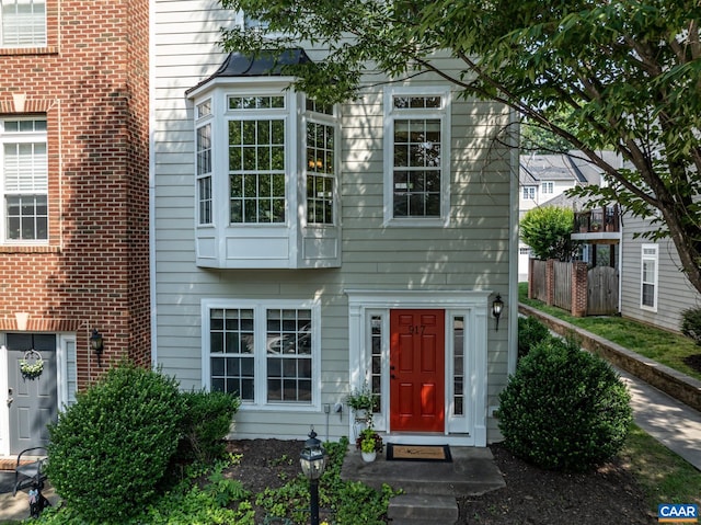 917 Bing Ln, Charlottesville, VA 22903 - view of front of house