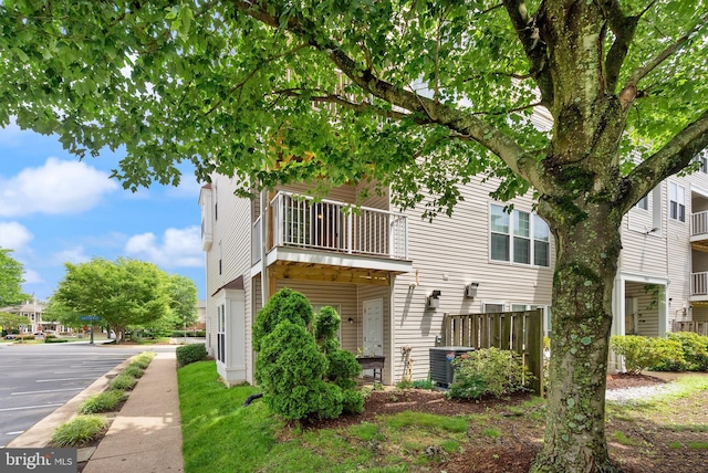 5800 Katelyn Mary Pl Unit 5800, Alexandria, VA 22310 - view of property exterior with a balcony and a central AC unit