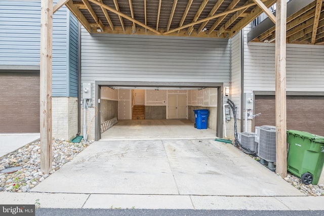 4351 Laplata Ave, Baltimore, MD 21211 - garage featuring concrete driveway