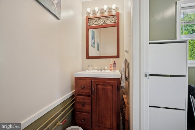325 Beecher Ave, Cheltenham, PA 19012 - half bath featuring vanity