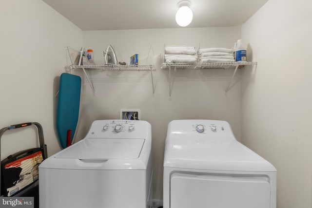 1778 W St SE, Washington, DC 20020 - laundry room with washing machine and clothes dryer