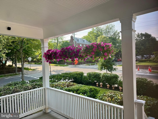 3822 Benton St NW, Washington, DC 20007 - view of porch