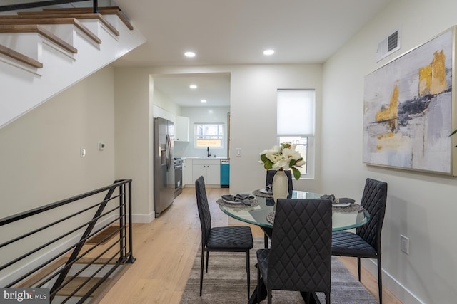 622 Mcclellan St, Philadelphia, PA 19148 - dining space with light wood-style floors and recessed lighting
