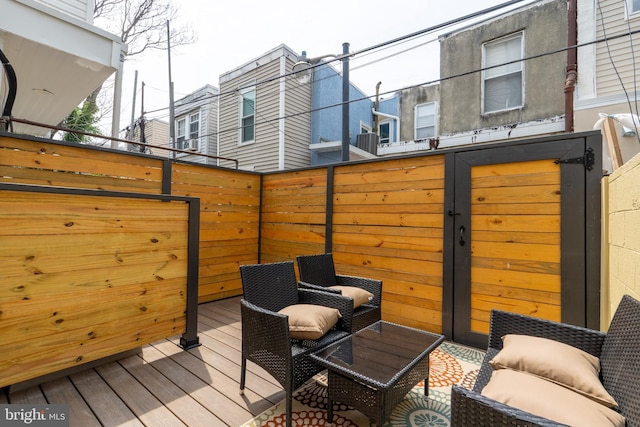 622 Mcclellan St, Philadelphia, PA 19148 - view of wooden terrace