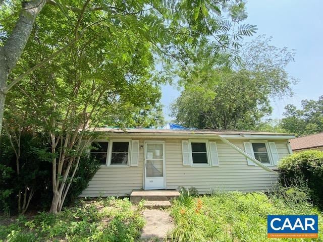 1430 Shenandoah Ave, Waynesboro, VA 22980 - view of front of home