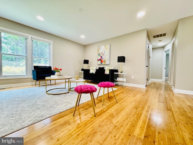 5933 Westridge Ct, Alexandria, VA 22310 - sitting room featuring hardwood / wood-style flooring and recessed lighting